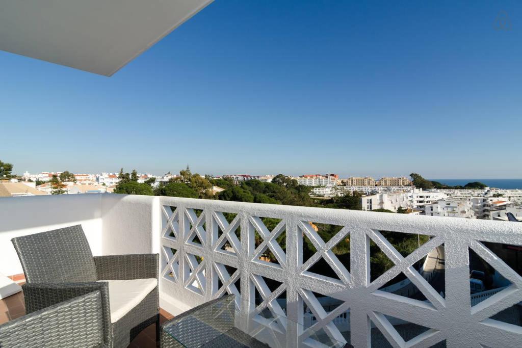 404 - Oura - 2 Bedroom - Sea View