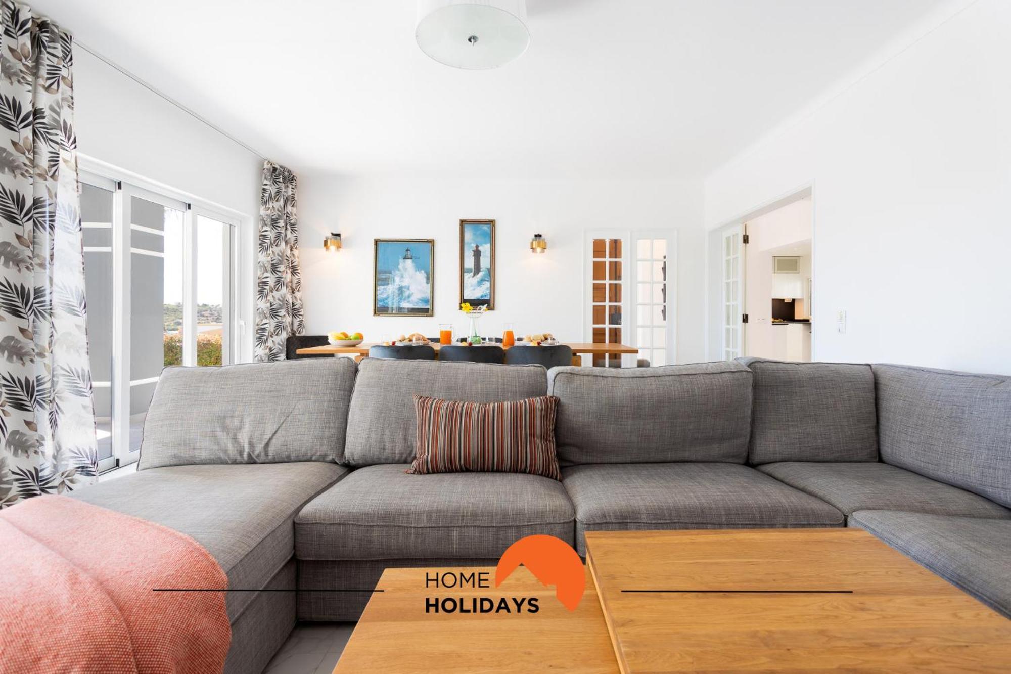 #221 Cerro Grande By Holidays *