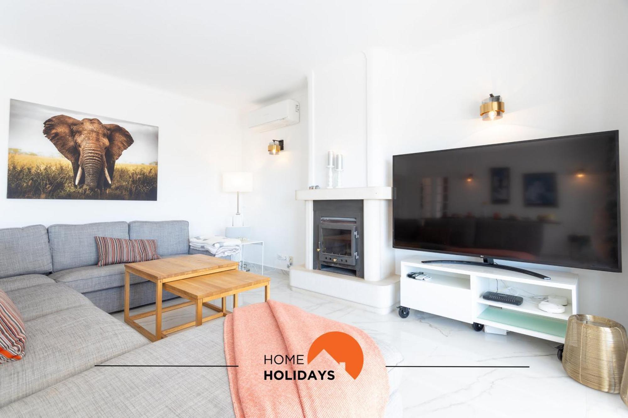 #221 Cerro Grande By Holidays *