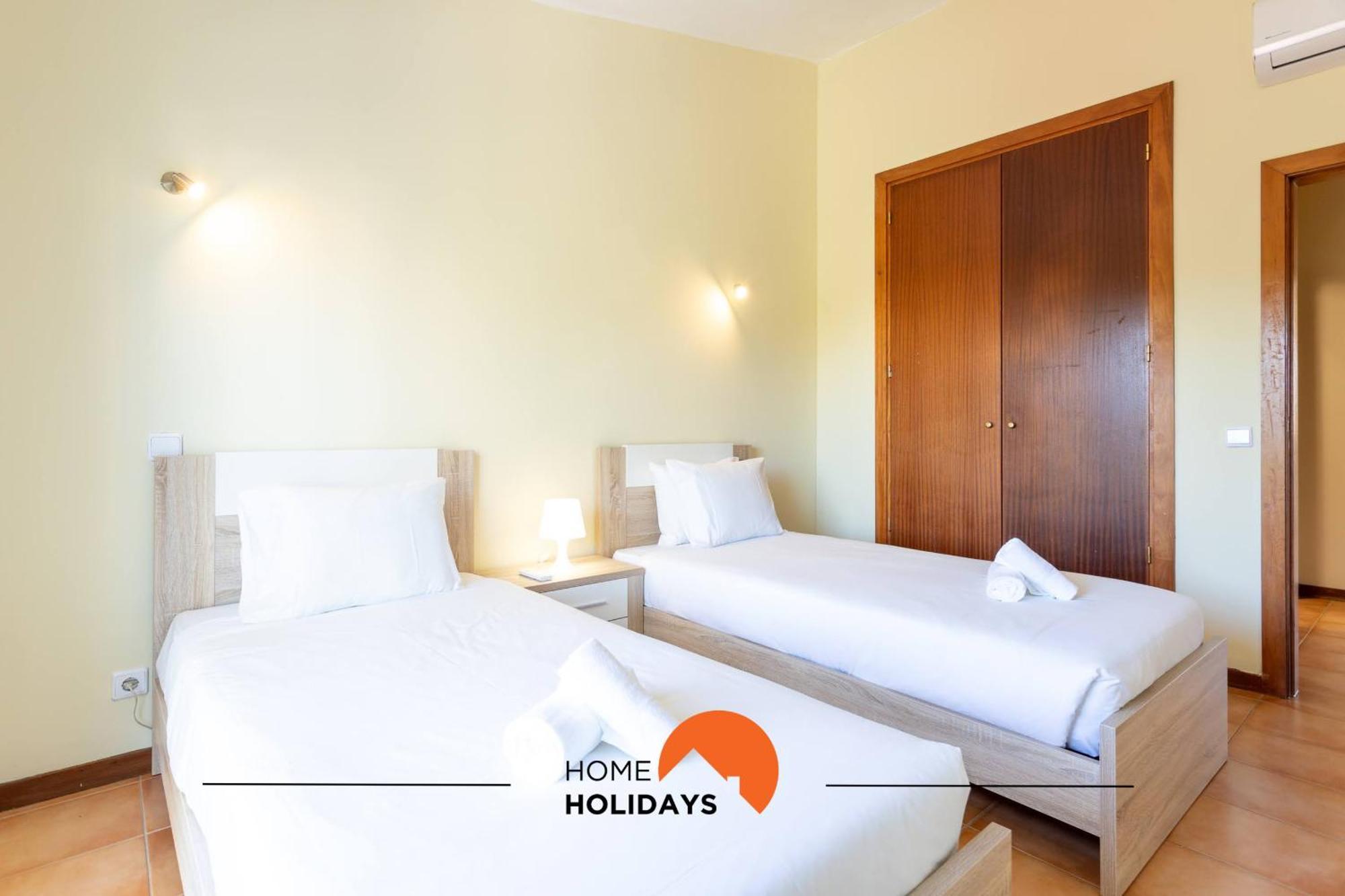 #208 Tranquility House By Holidays Albufeira