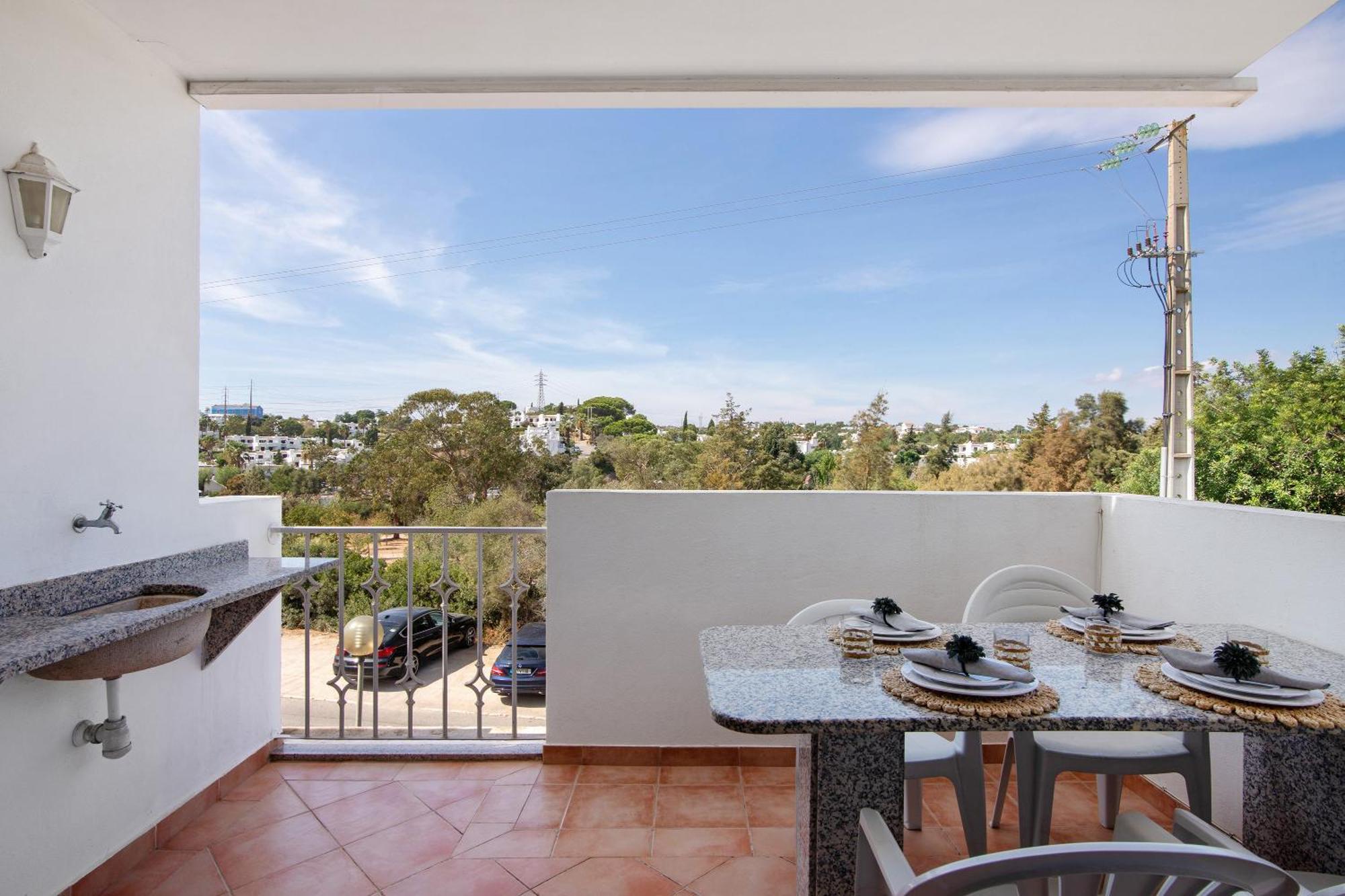 Thiago Holidays Apartment *