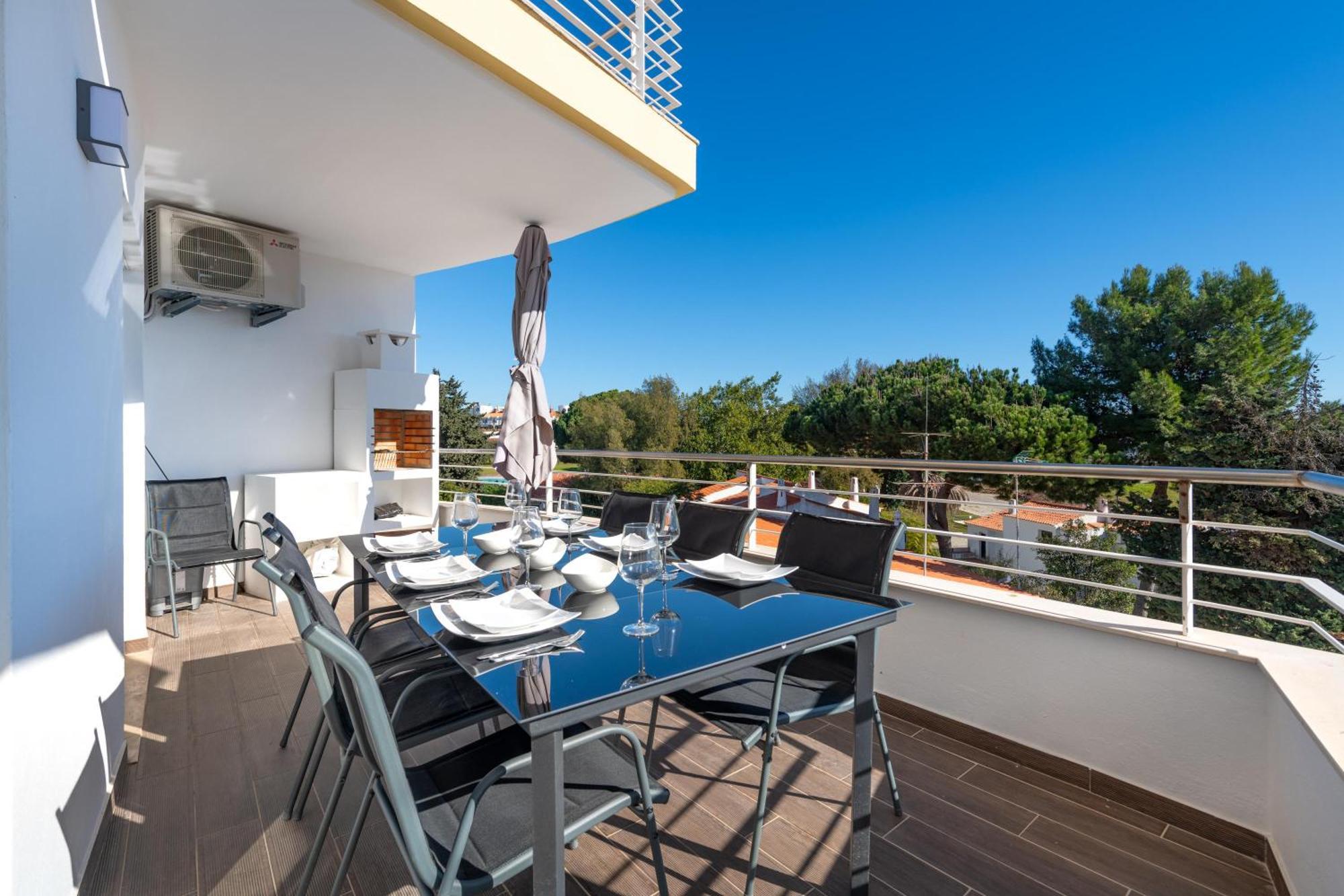 Ocean Drive - Oura - Jacuzzi - By Bedzy Apartment