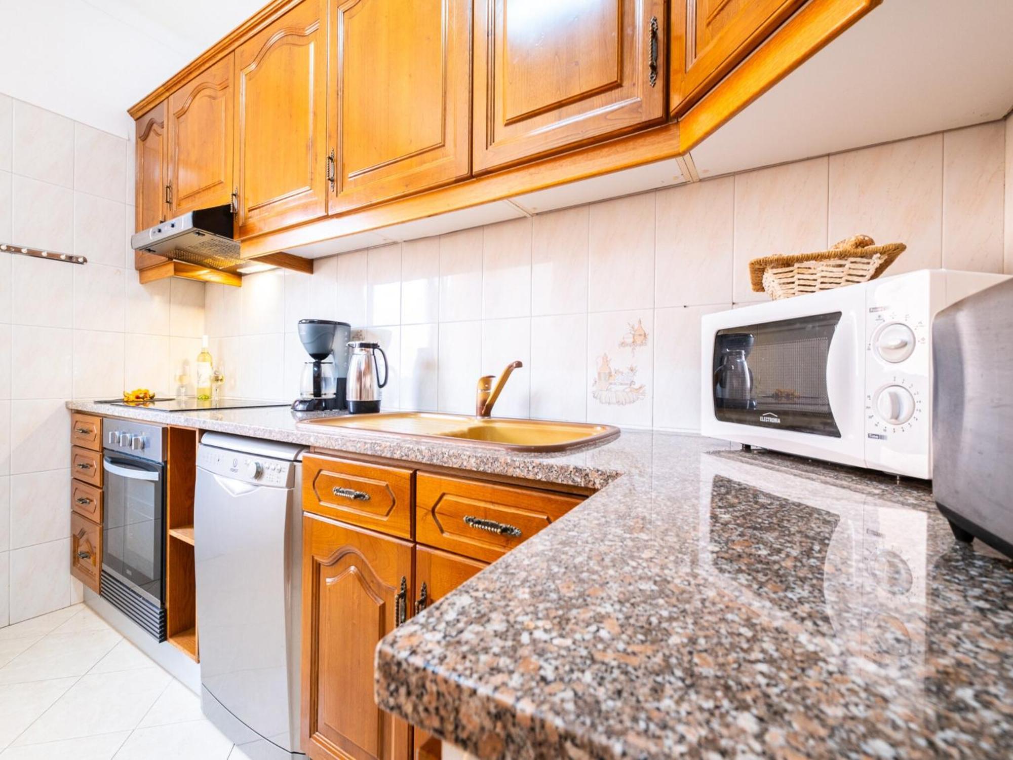 Villa Charming W Private Pool, Wi-fi, A C, Bbq