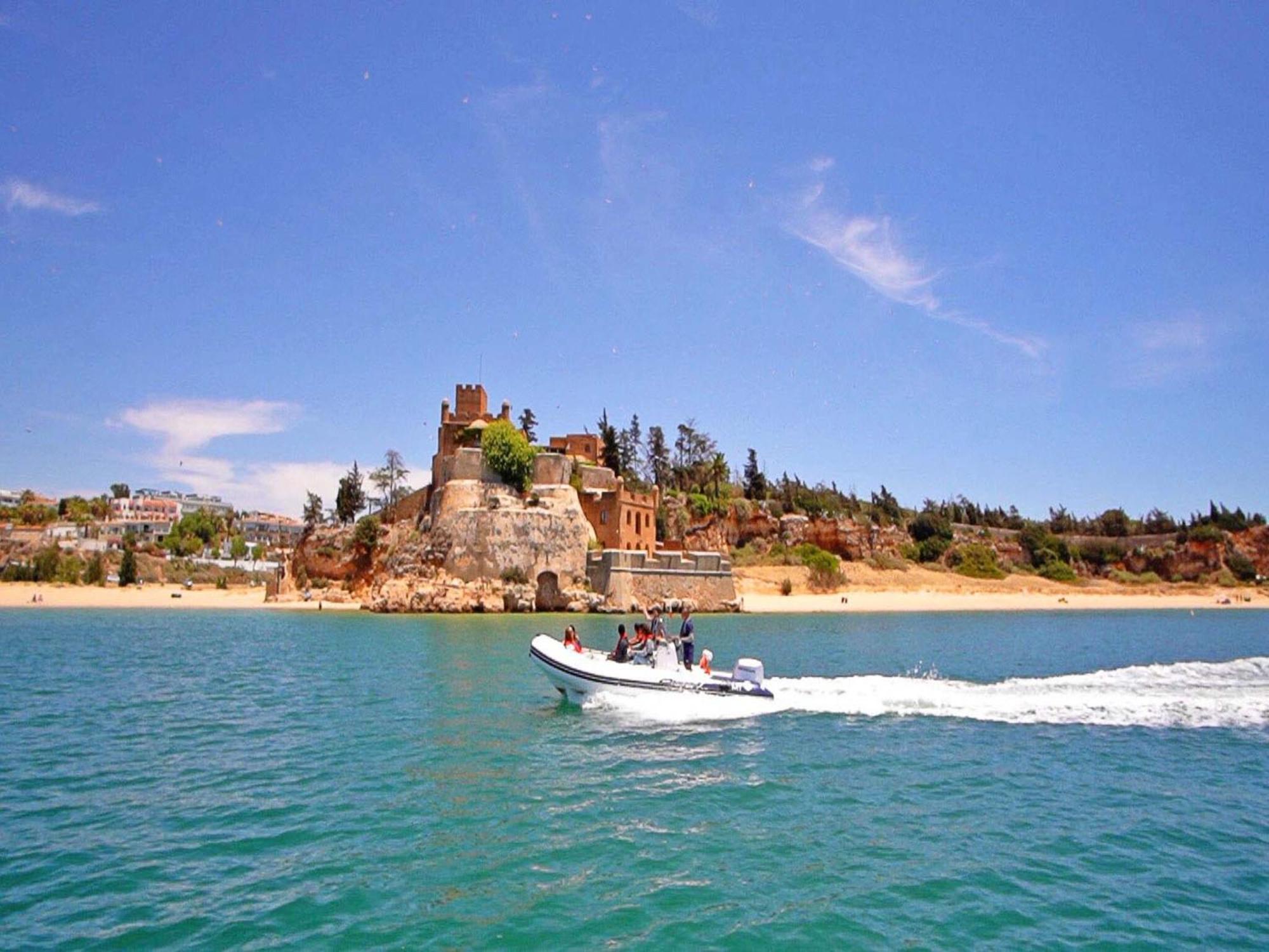 Villa Charming W Private Pool, Wi-fi, A C, Bbq