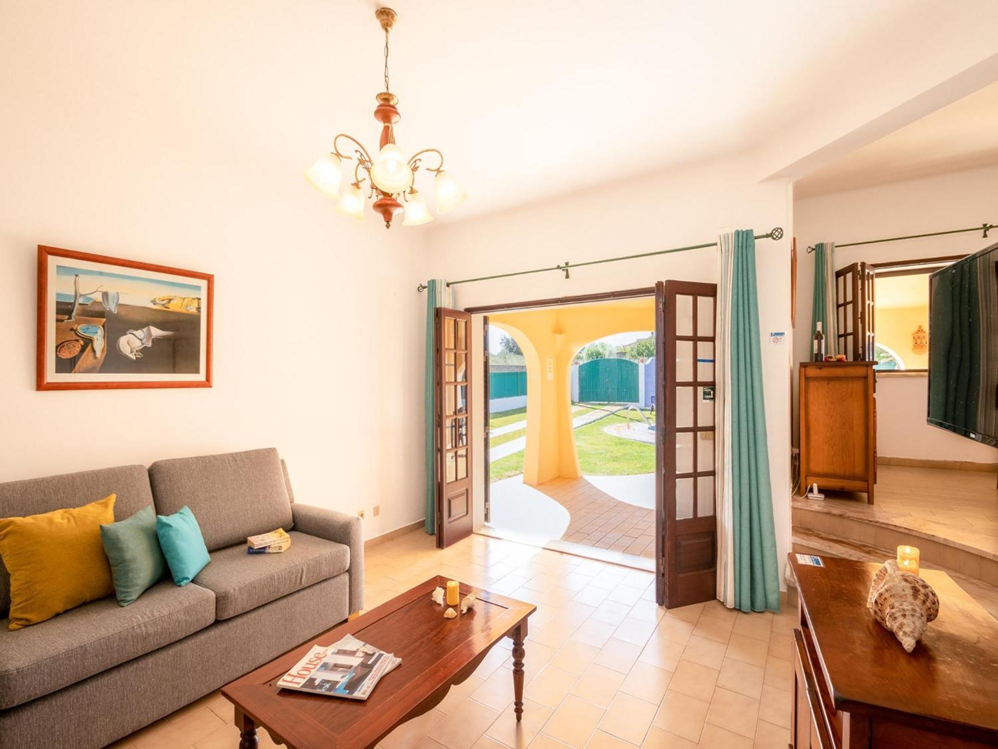Villa With Heatable Pool Albufeira