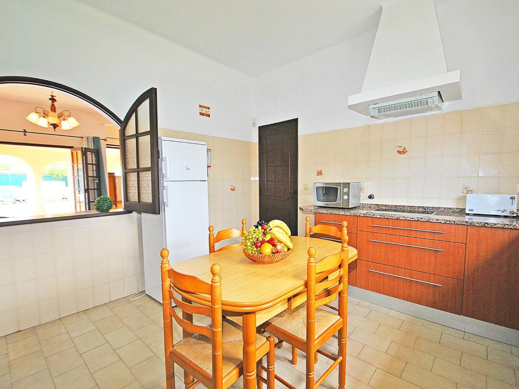 Villa With Heatable Pool Albufeira