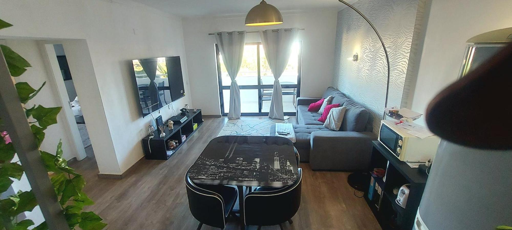 Spot Com Piscinas Exteriores E Interior! * Albufeira