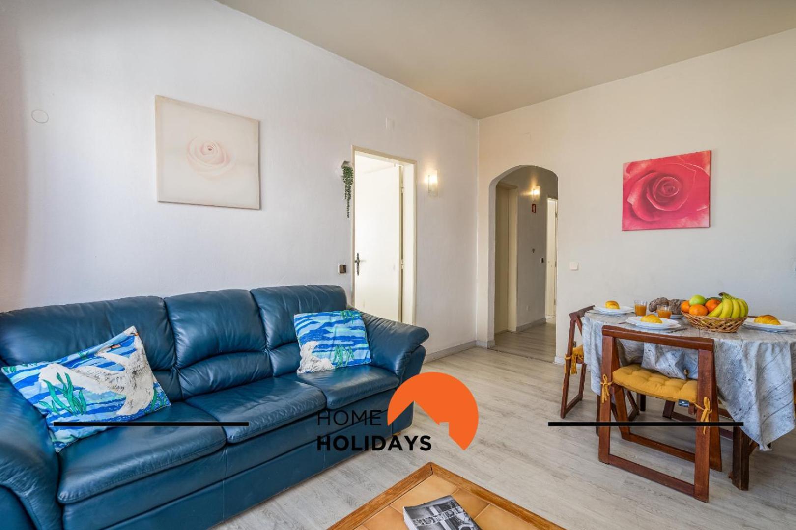 #261 Rosa I By Holidays Apartment *