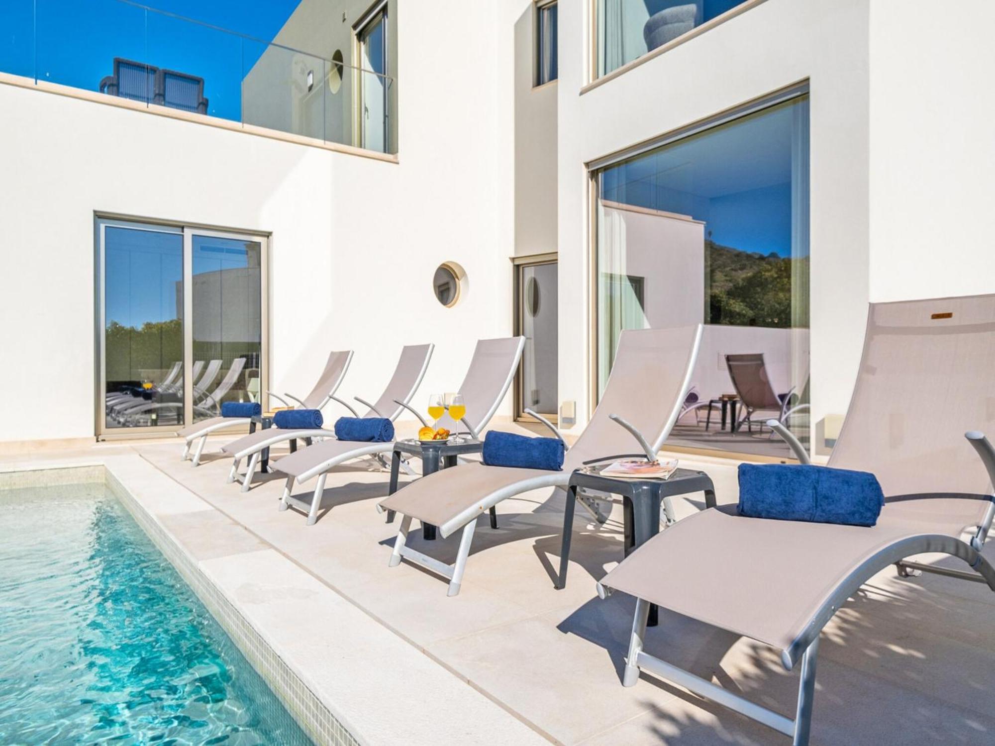 Fantastic Villa,with Private Pool *