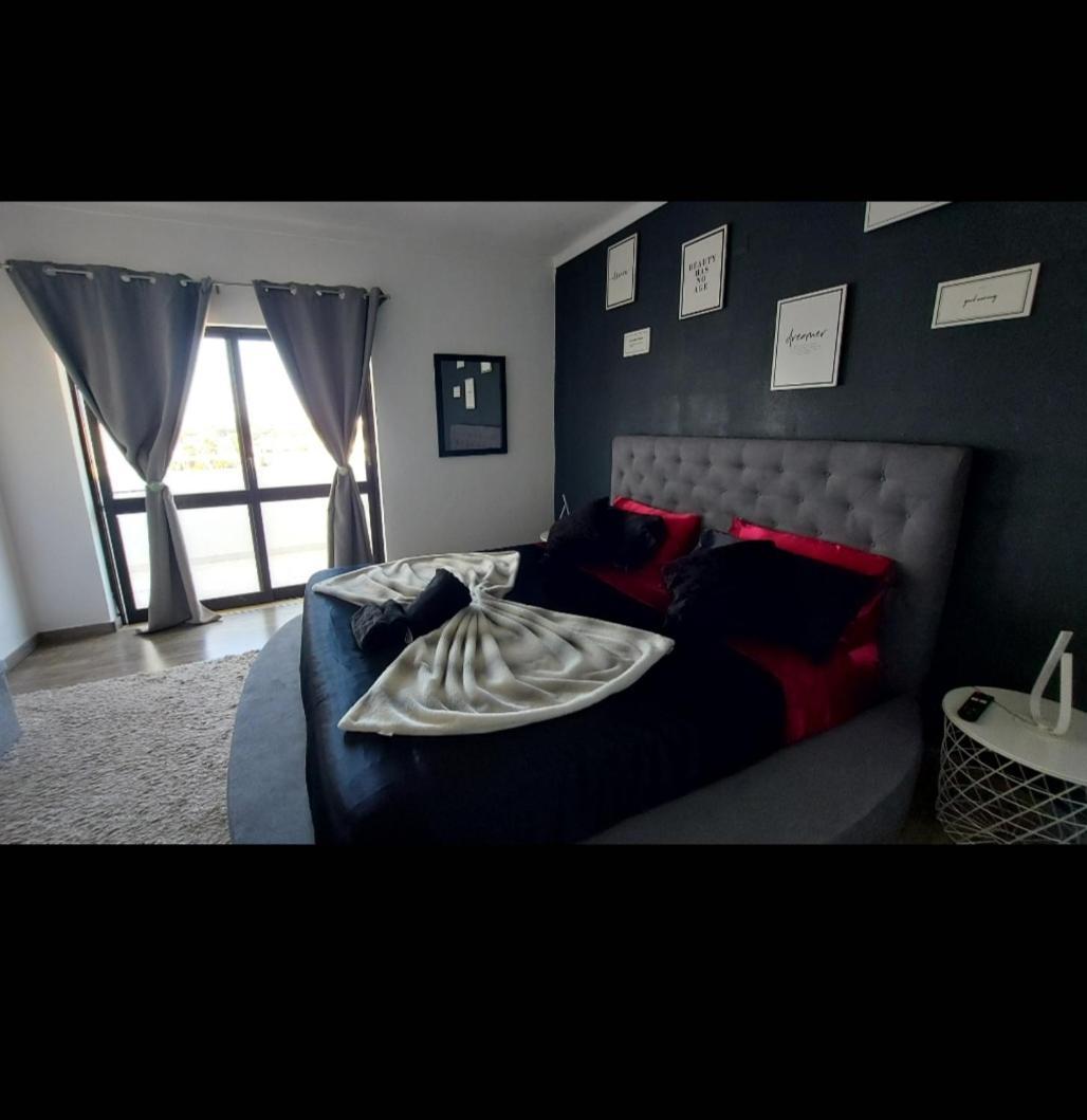 Apartment Spot Com Piscinas Exteriores E Interior!