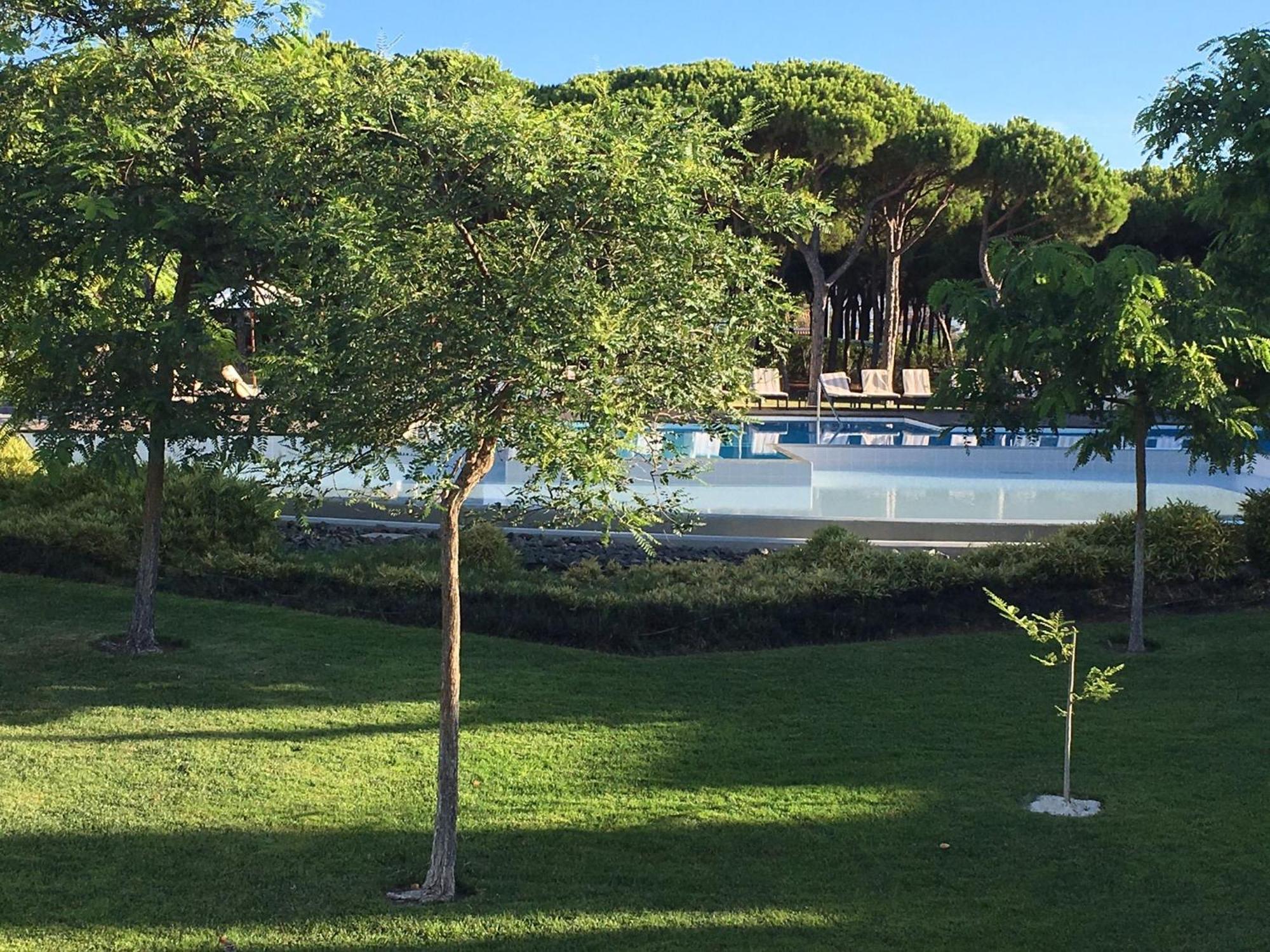 In Olhos De Agua Mit Gemeinschaftspool Und Schoener Aussicht Holiday home