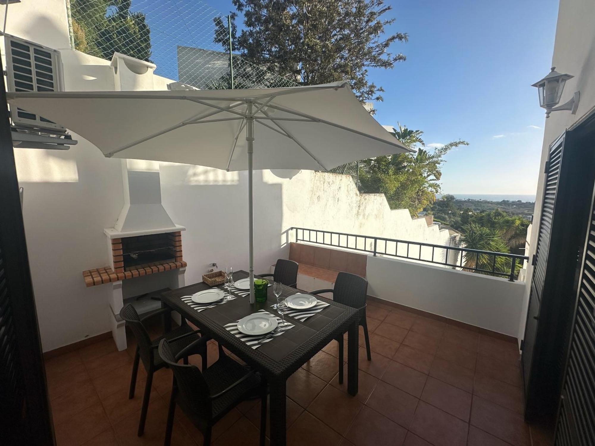 Cliff Enchantment - Pool And Sea View In Apartamento Albufeira