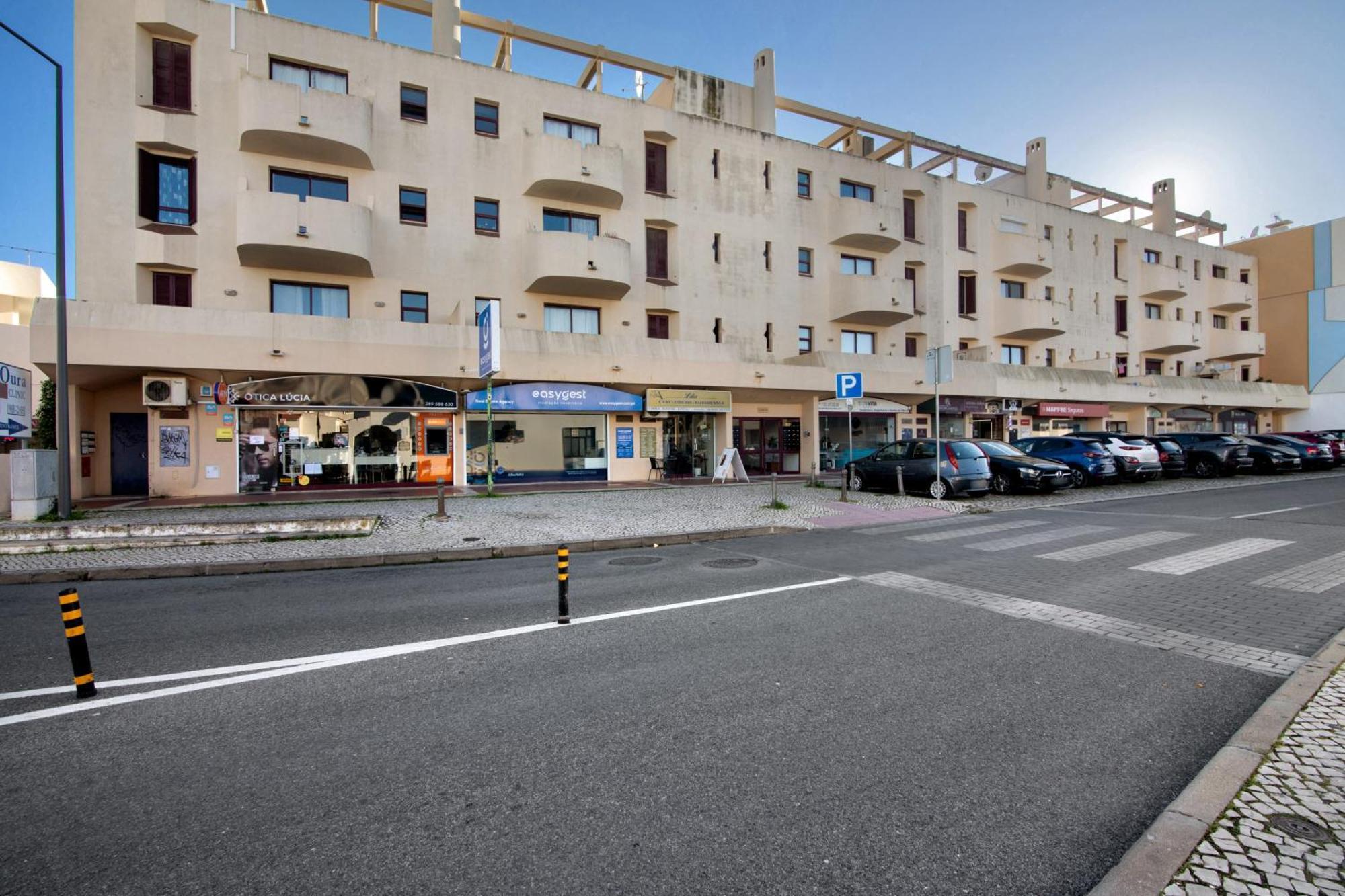 Apartment Oura Cozy