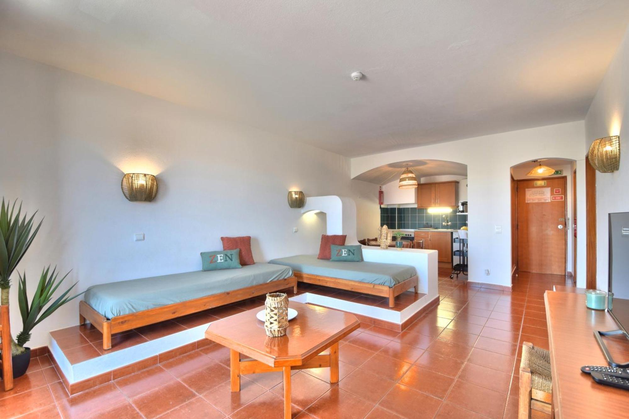 Beguest Oura Vilanova Albufeira