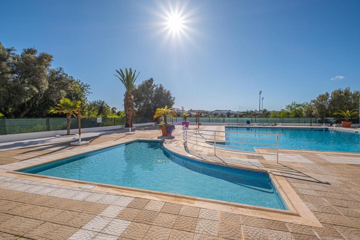 Cozy With Indoor Pool * Albufeira