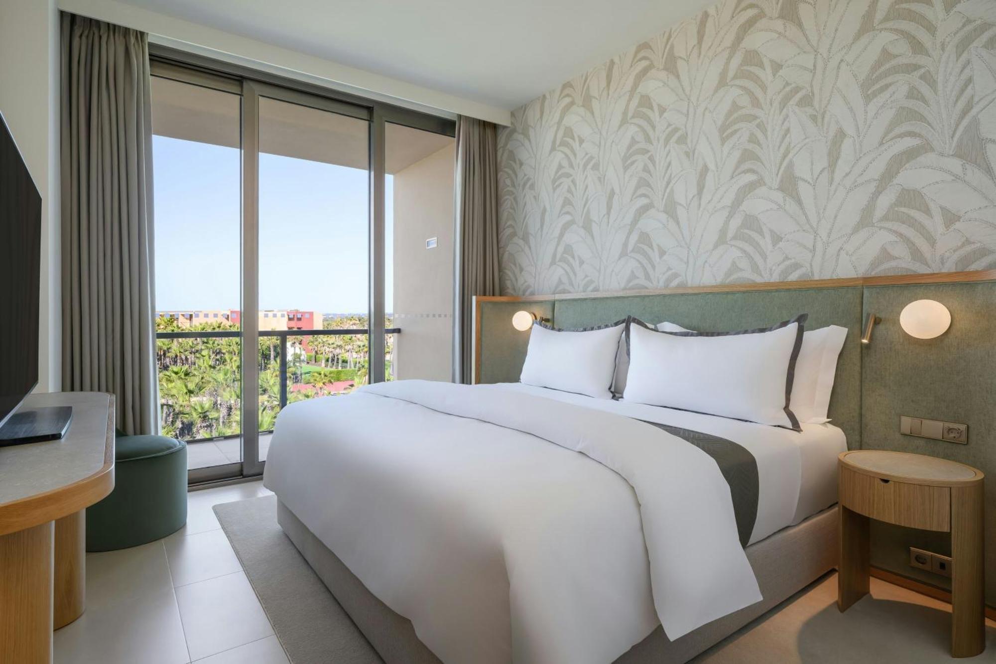 The Westin Salgados Resort, Algarve 5*
