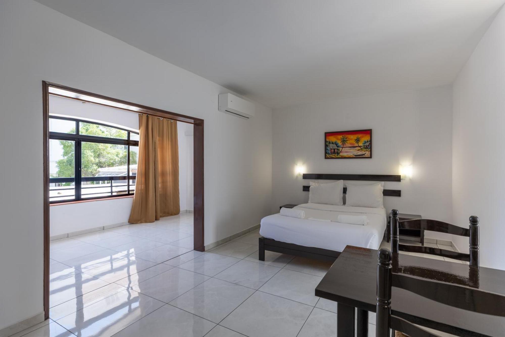 Hotel Magna Oura 3*