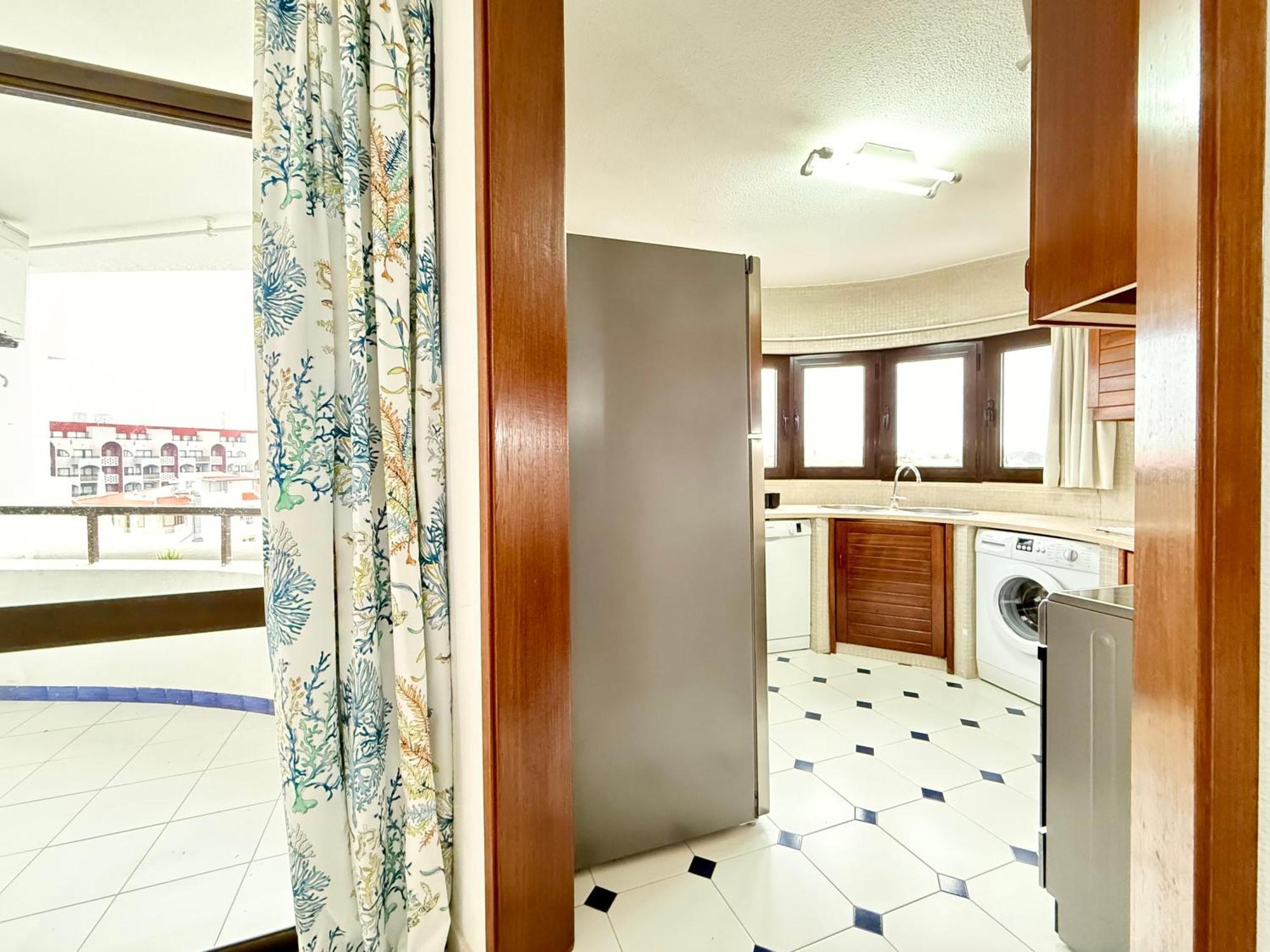 Out - T1 Oura Apartamento