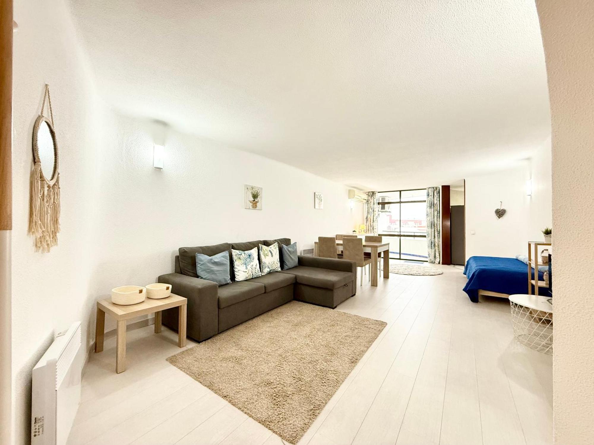 Apartamento Out - T1 Oura *
