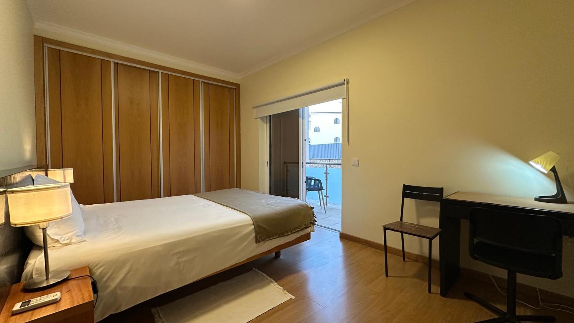 Oura Oasis F By Check-in Portugal * Albufeira