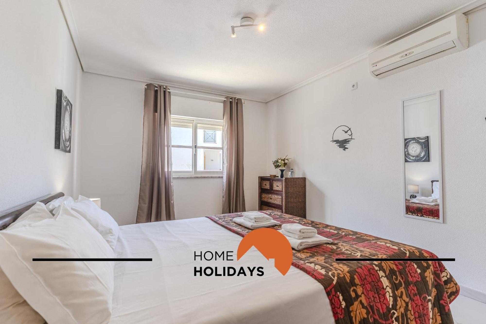 #075 Flat Near Strip Albufeira&5m *