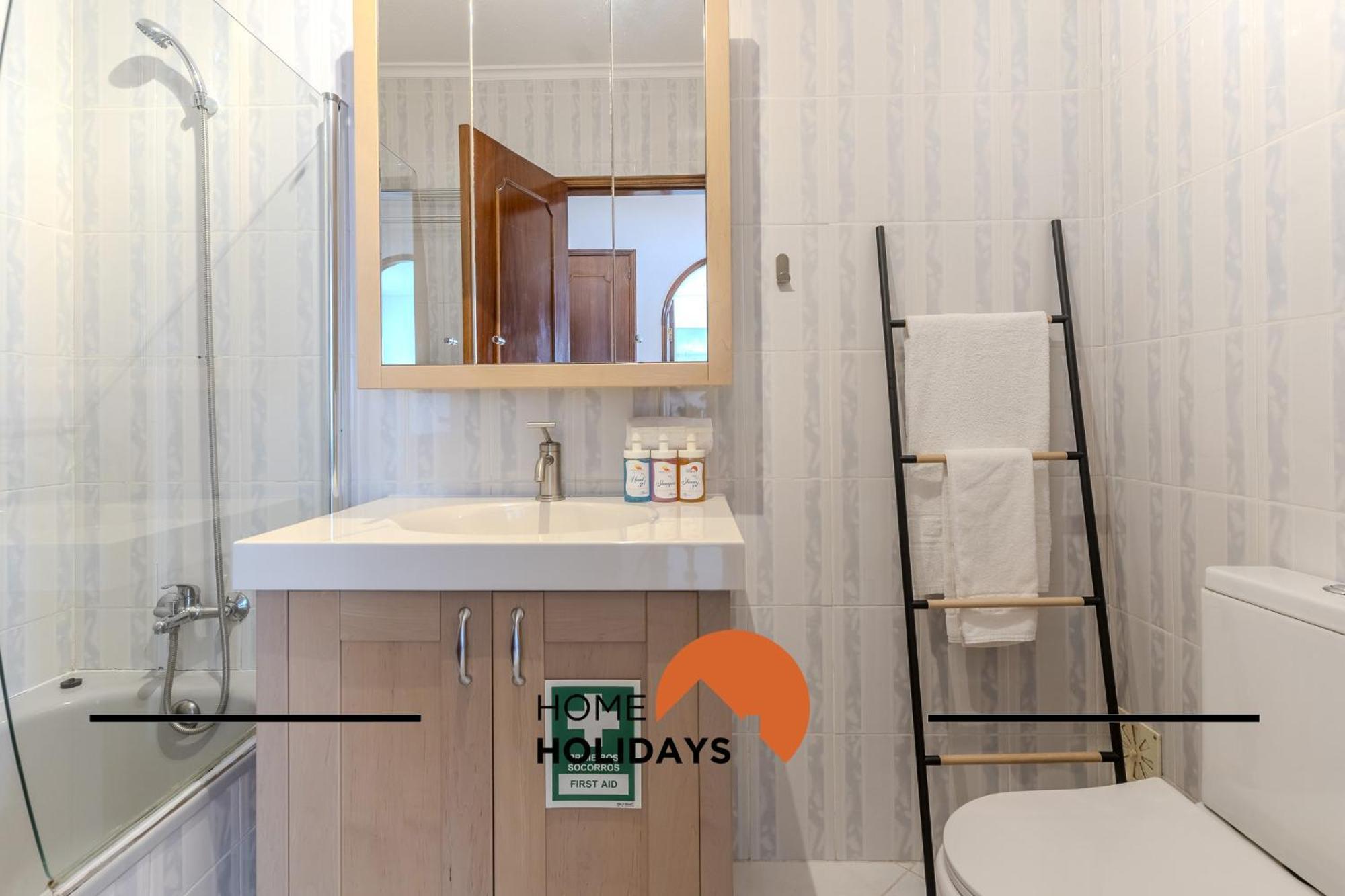 Apartment #075 Flat Near Strip Albufeira&5m