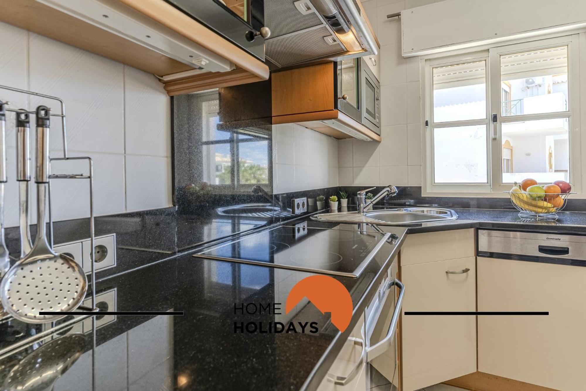 #075 Flat Near Strip Albufeira&5m
