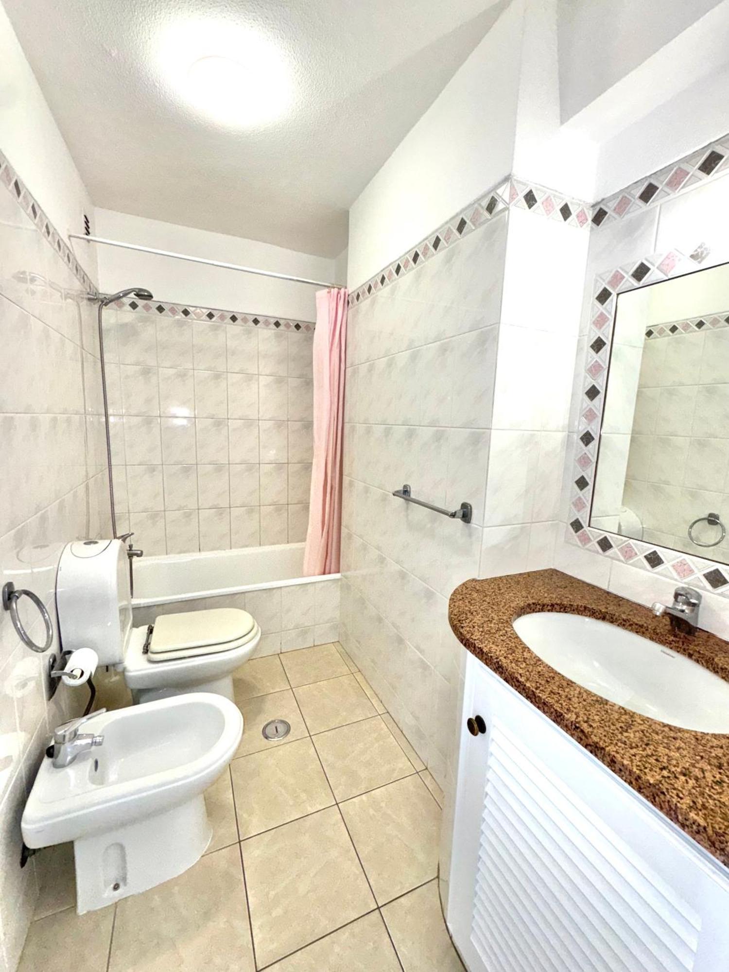 - 2 Bedrooms Apartment Albufeira