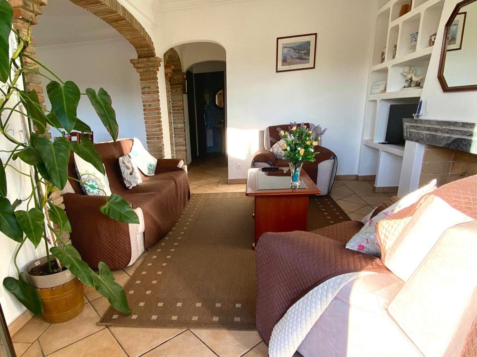 Villa Vivenda Silvestre Family House *