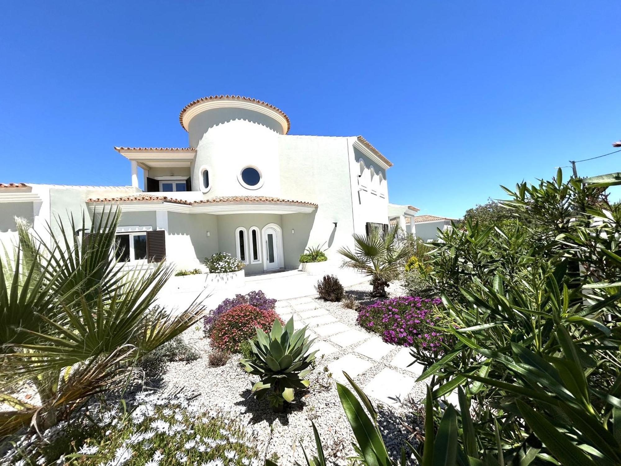 Grande Lorida Villa