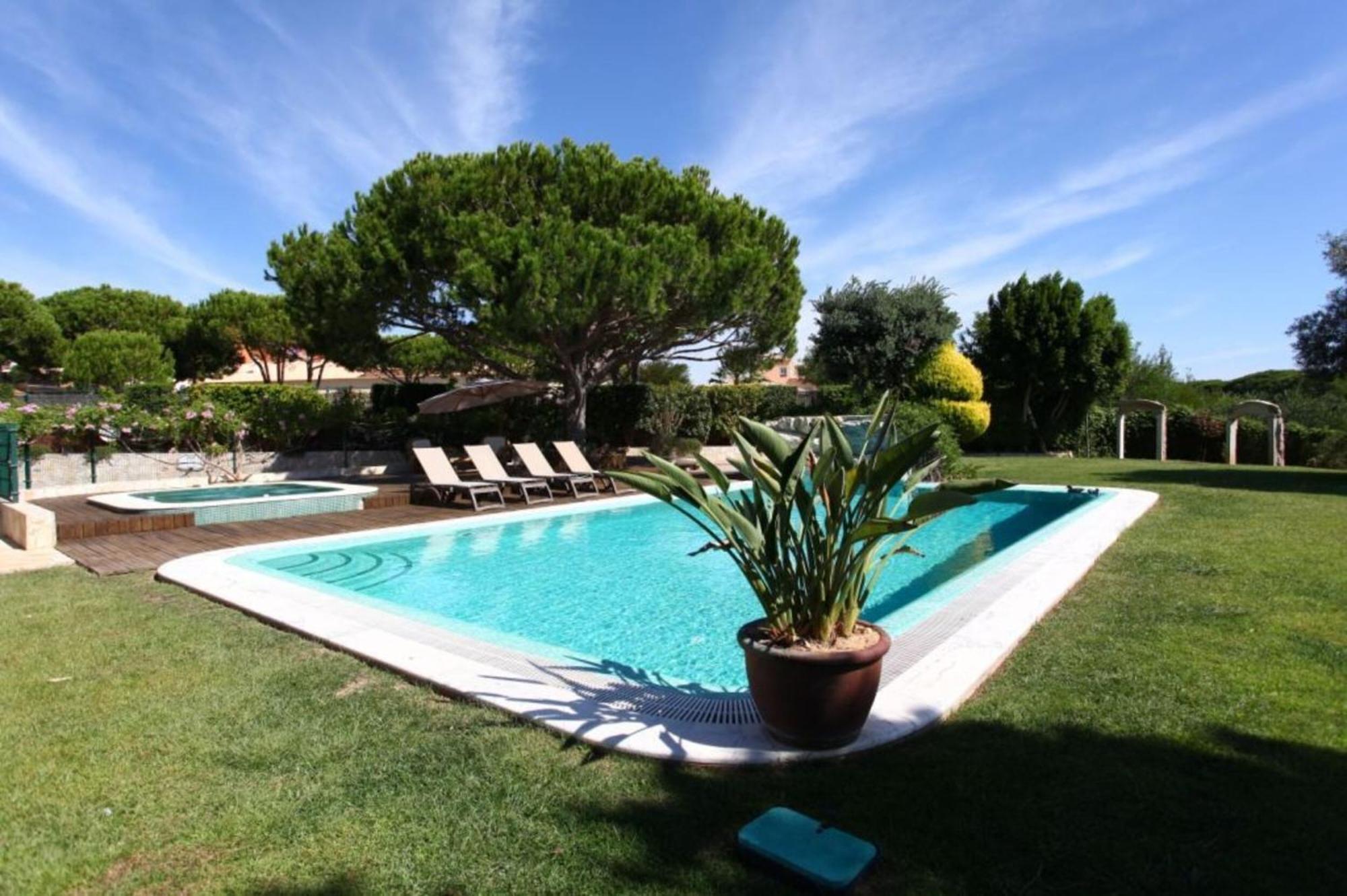 Villa Amazing Portuguese Heroine 6 Bedrooms Stunning Position On The Cliffs Above A Albufeira