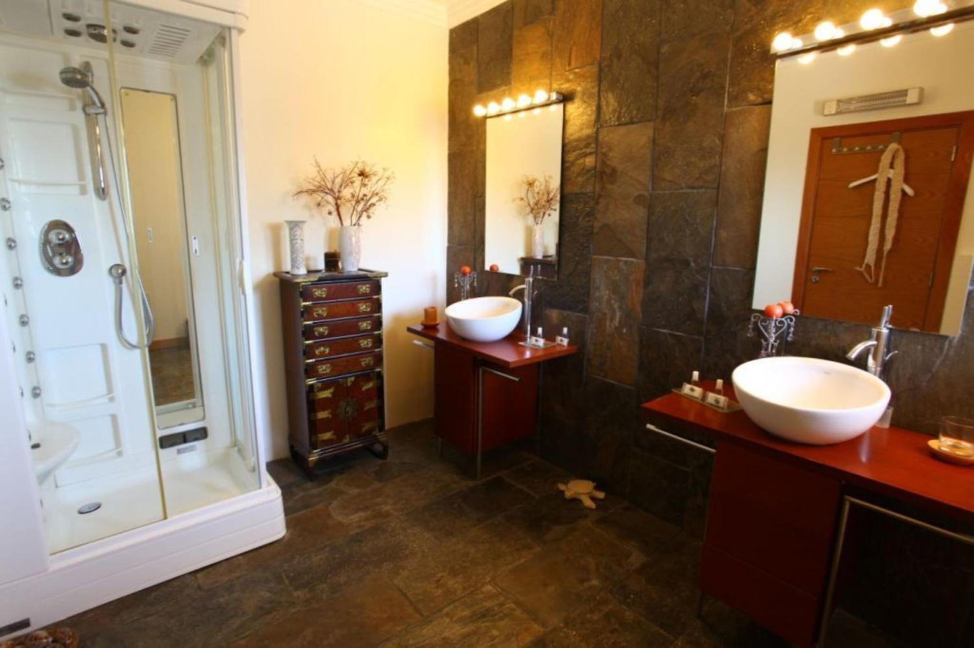 Amazing Portuguese Heroine 6 Bedrooms Stunning Position On The Cliffs Above A Villa Albufeira