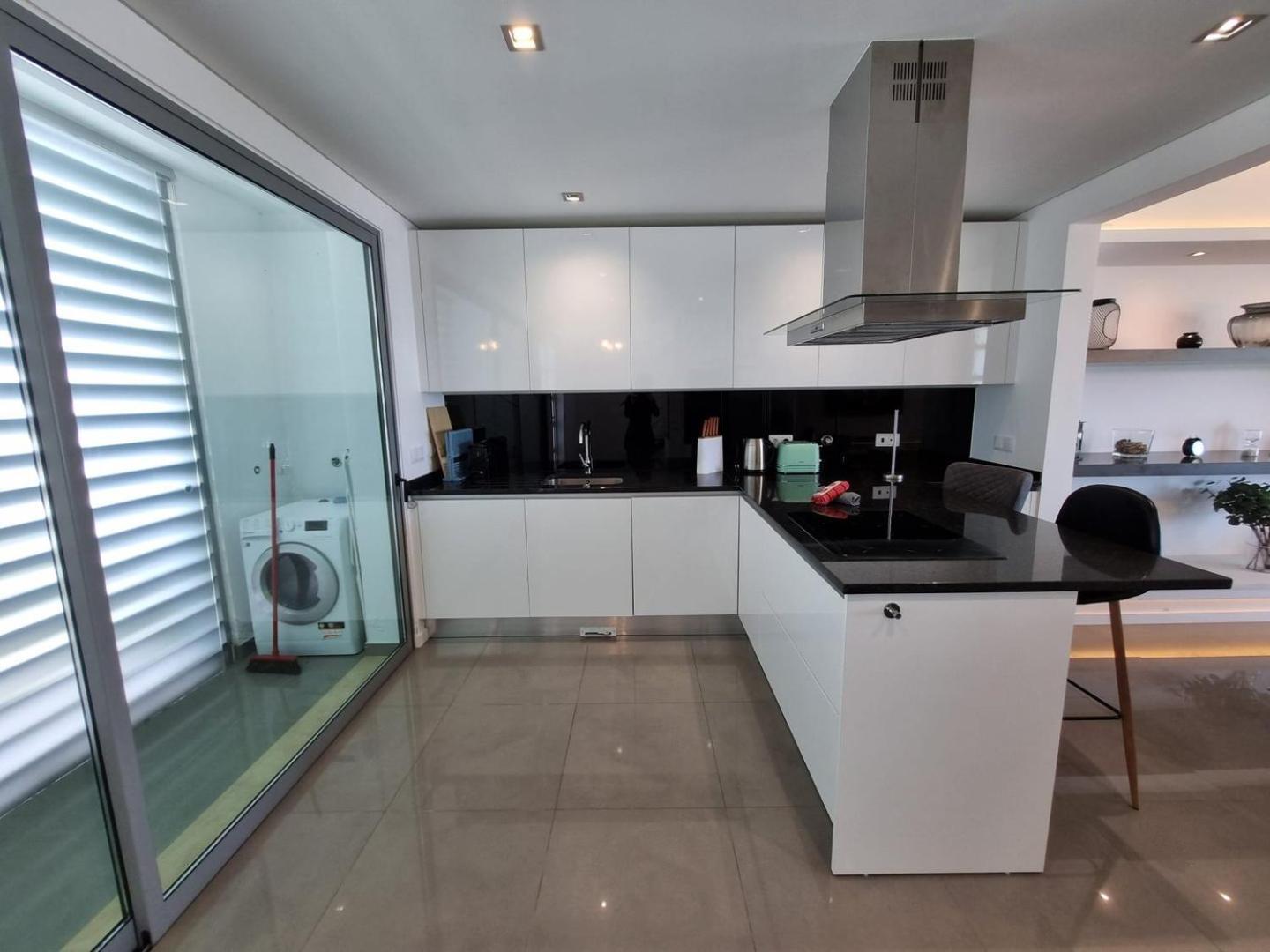 Luxury Design Villa *