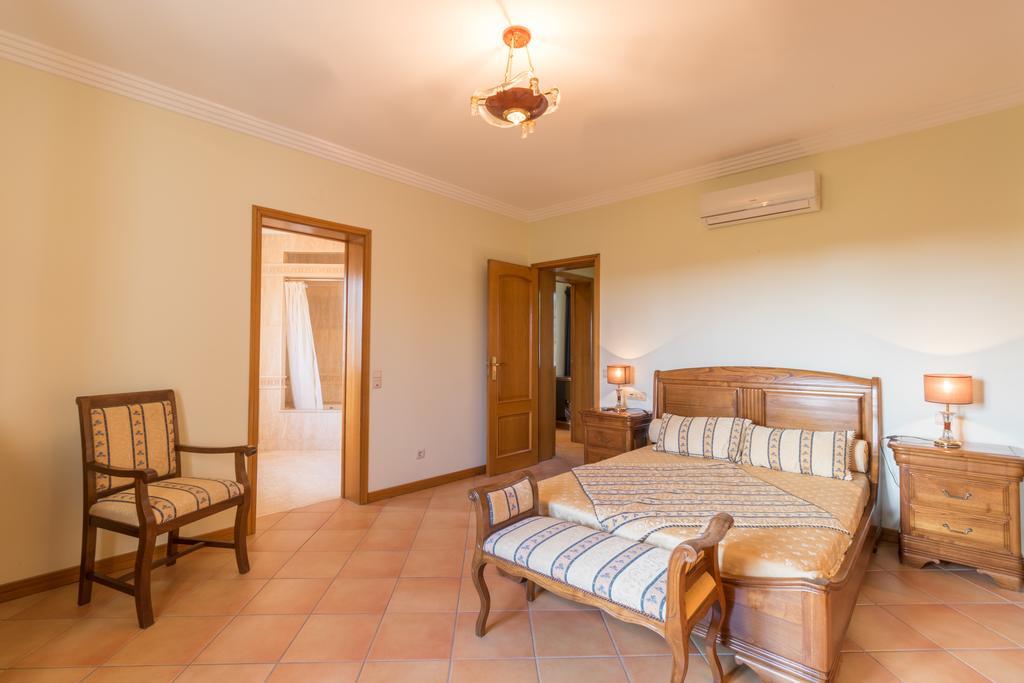 Vivenda Alegria Villa *