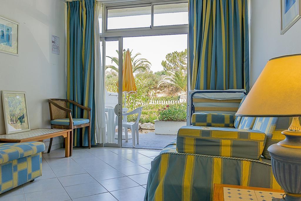 Akisol Oura Apartamento