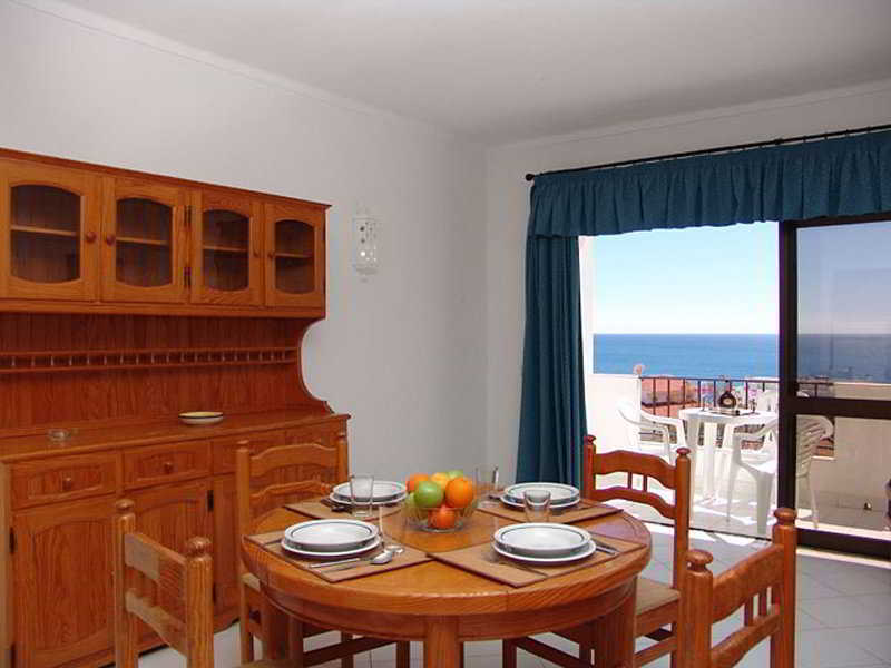 Neptuno Hotel 3*