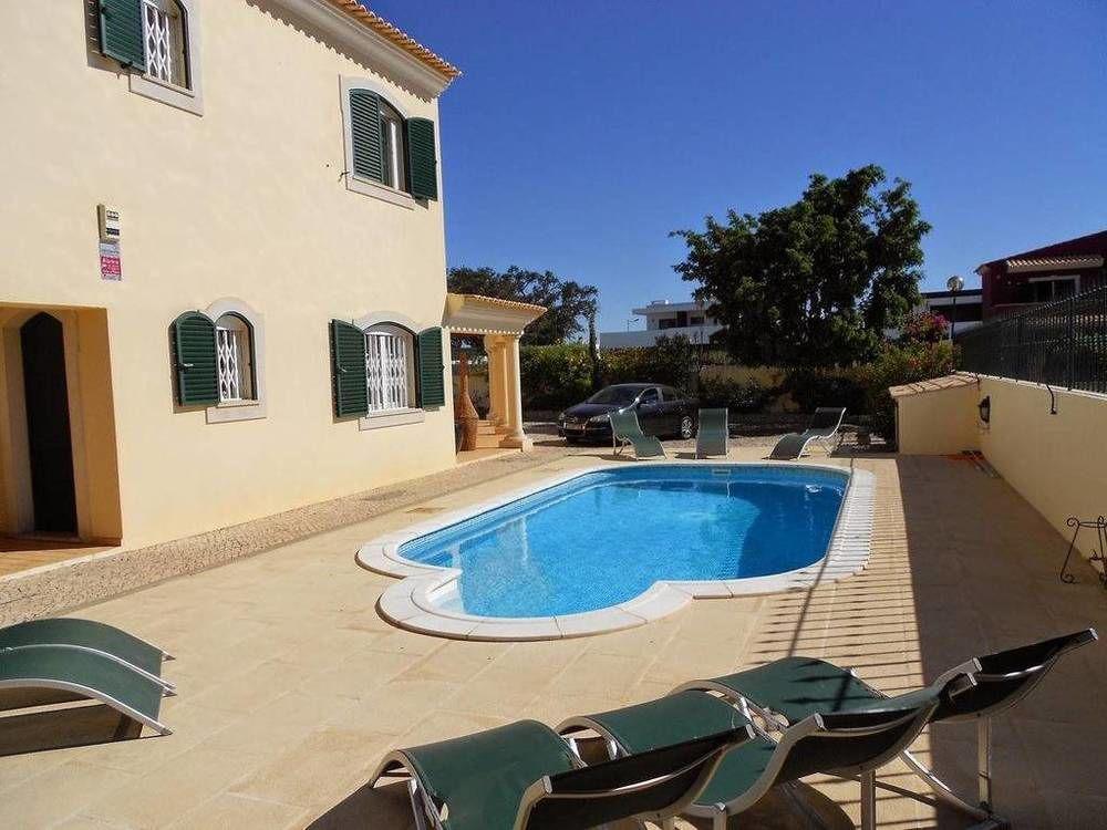 & Beds Dp Hostel Albufeira