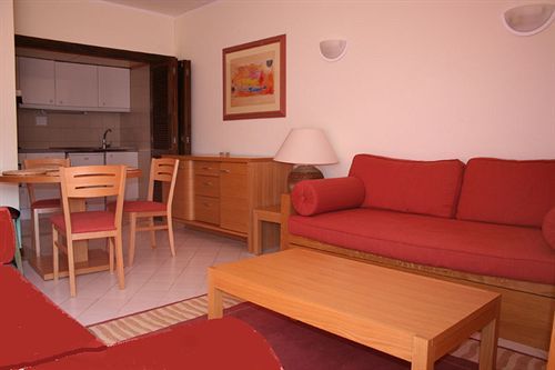 Cheerfulway Acqua Maris Balaia Apart-hotel 3*