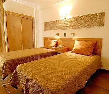 Hotel Olhos D'agua 3*