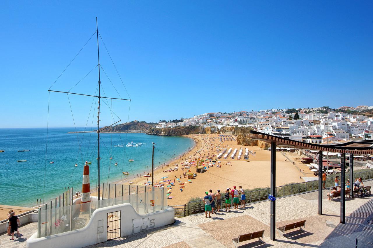 Casa Indigo- Perfect Location & Sea View By Dreamvillasalbufeira Holiday home