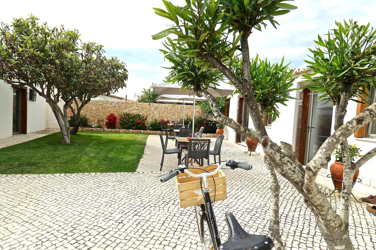 Lost & Found - & 2* Albufeira