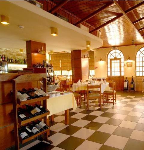 Hotel Olhos D'agua 3*