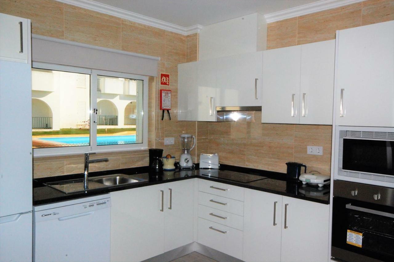Margemsul - Pool - - Free Wifi - Air Con Apartment *