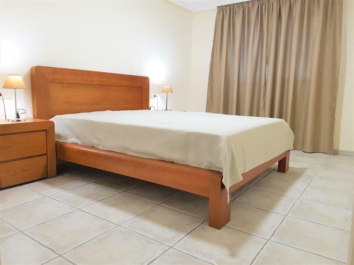 Apartment Pinheiro Sol Na Da Falesia Albufeira
