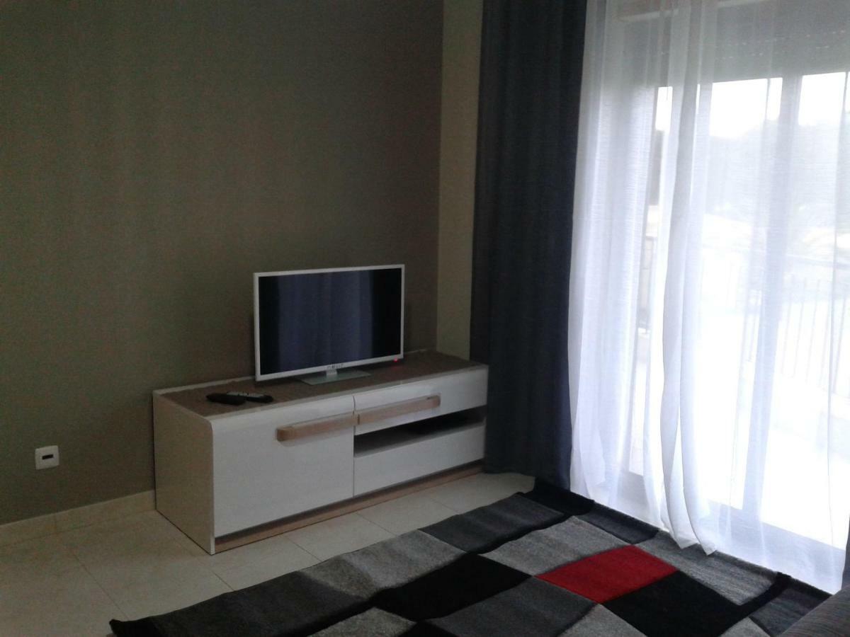 Lovely 1 Bed - Vista Das Ondas Apartment *