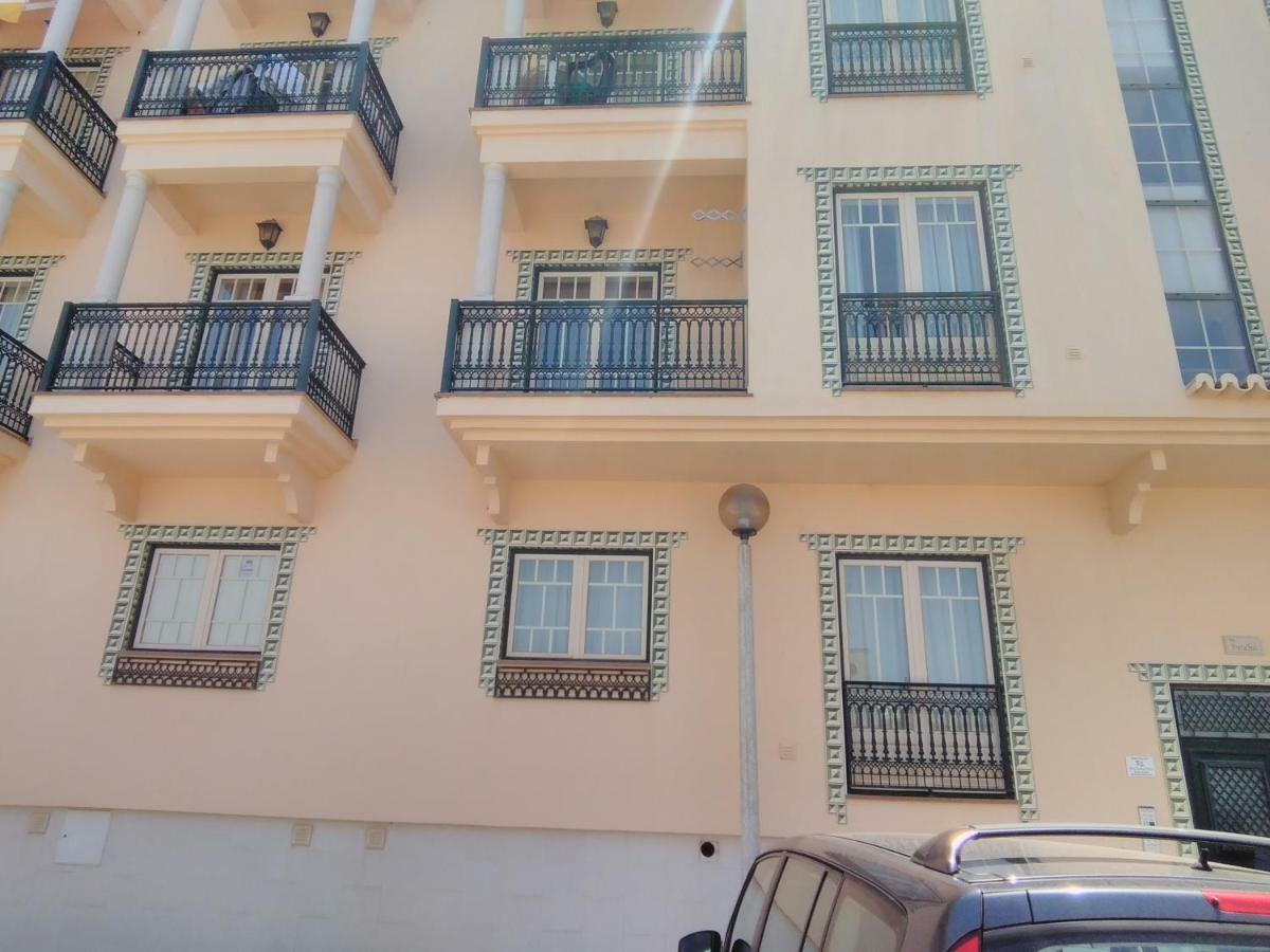 Irina * Albufeira