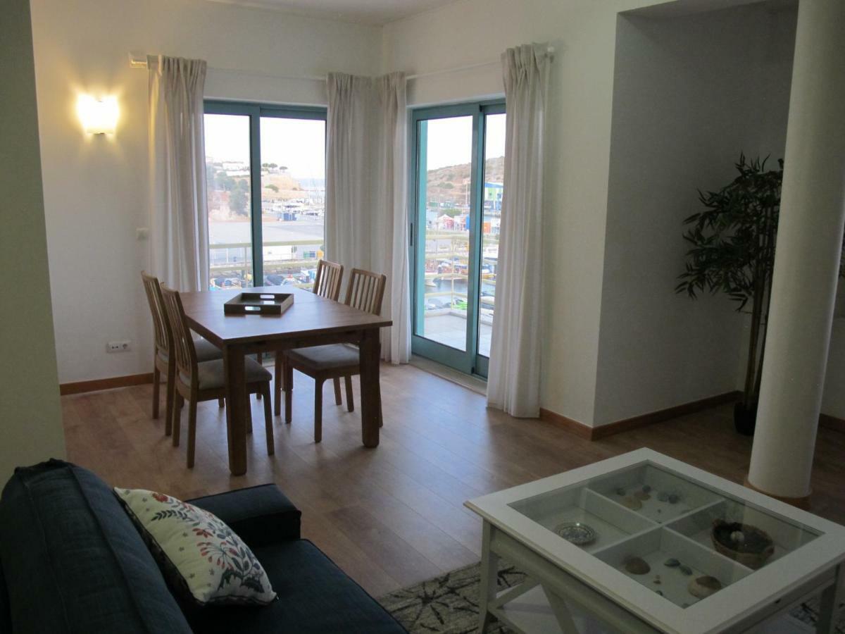 Amm Seaview Marina Apartamento *