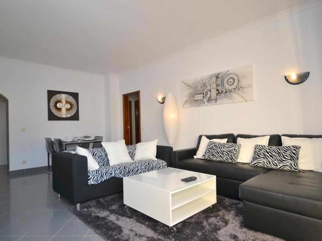 Apartment Navegador Park View, 5 Pers, Pisc,700m Plage,strip *