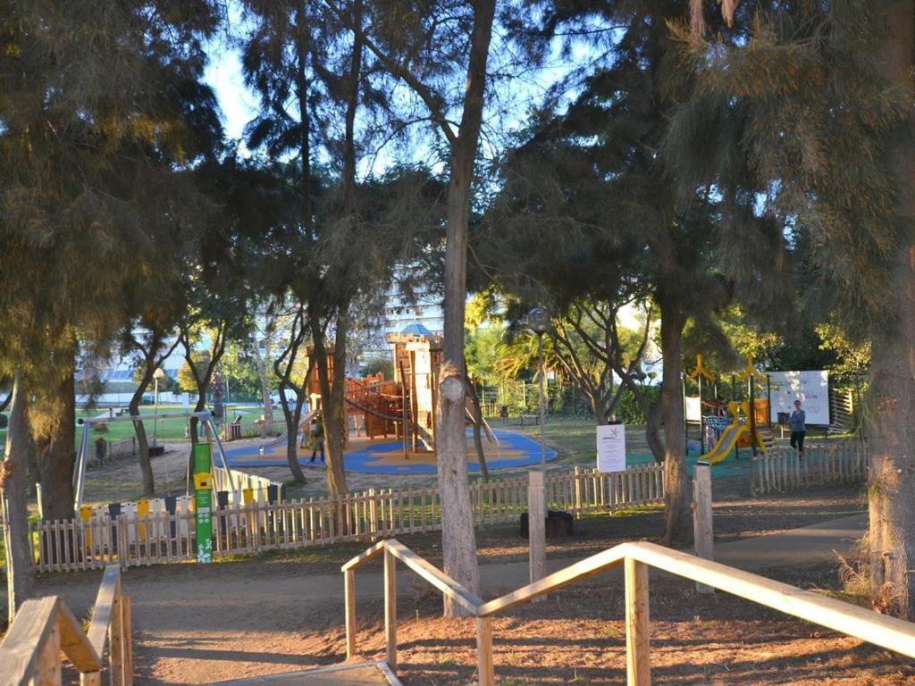 Navegador Park View, 5 Pers, Pisc,700m Plage,strip Apartment Albufeira
