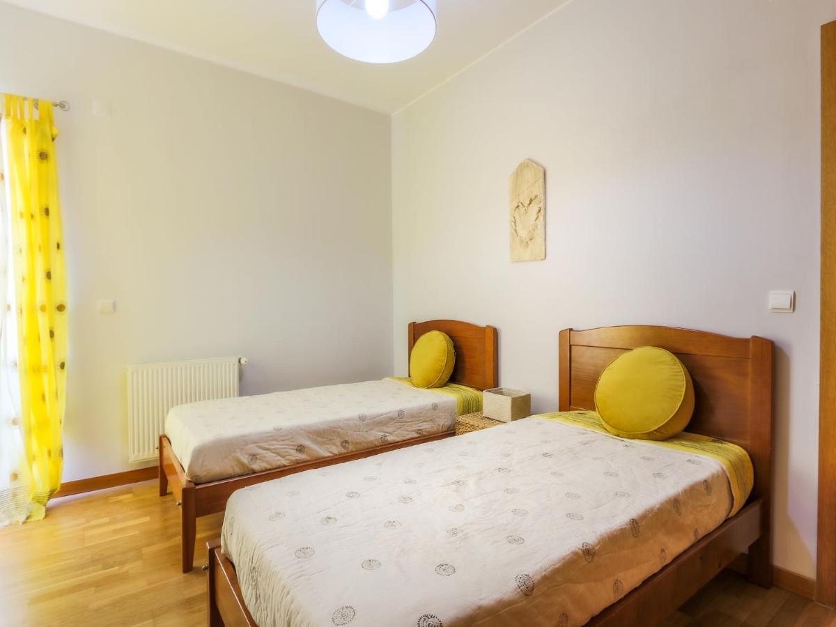 2 Bedroom Marina De Apartment *